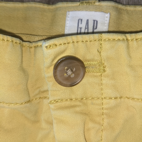 Gap Girlfriend Chino - Picture 3 of 4